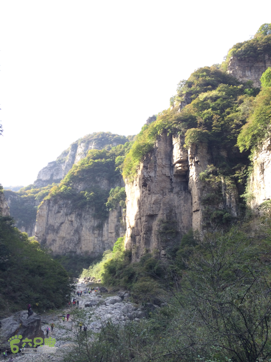 南太行：马武寨村－抱犊沟大峡谷－抱犊村－西莲九莲山穿越2015-10-03 09:27:12