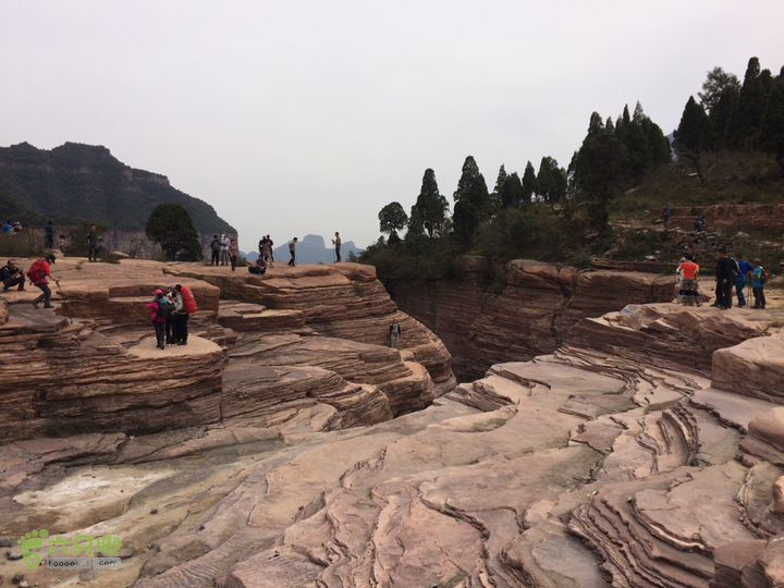 南太行：马武寨村－抱犊沟大峡谷－抱犊村－西莲九莲山穿越2015-10-03 13:25:23