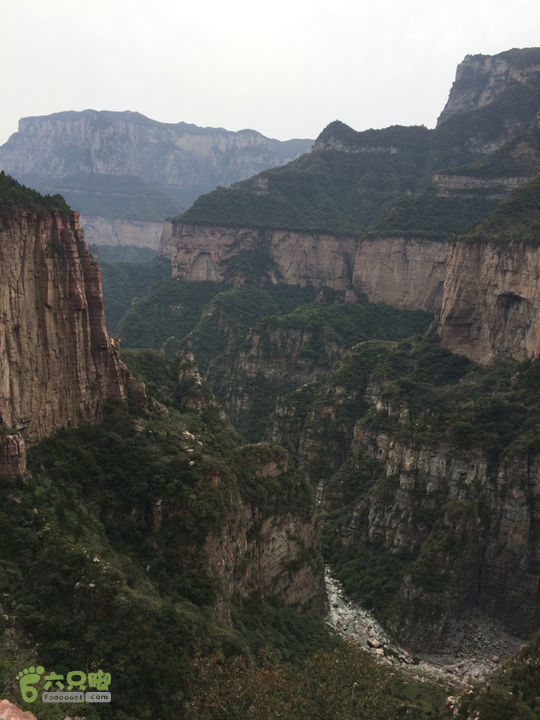 南太行：马武寨村－抱犊沟大峡谷－抱犊村－西莲九莲山穿越2015-10-03 14:08:28