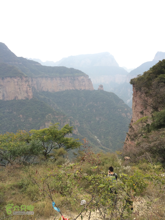 南太行：马武寨村－抱犊沟大峡谷－抱犊村－西莲九莲山穿越2015-10-03 15:32:21
