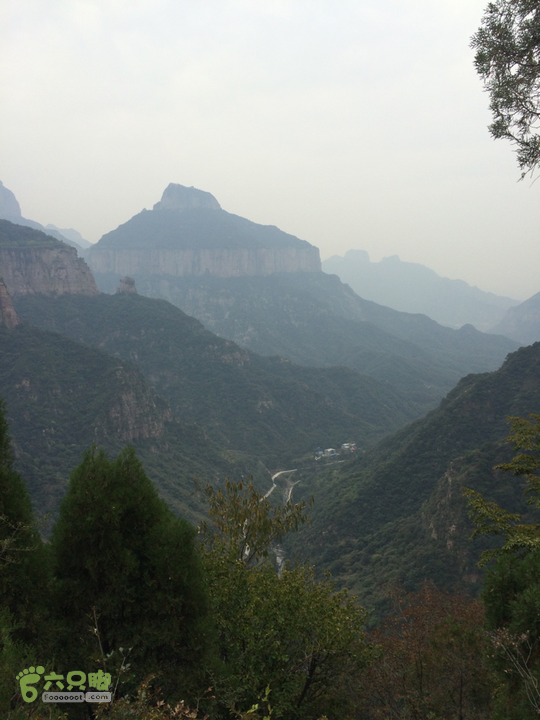 南太行：马武寨村－抱犊沟大峡谷－抱犊村－西莲九莲山穿越2015-10-03 15:47:13