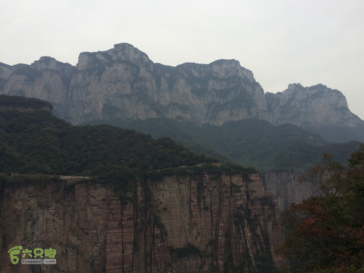 南太行：马武寨村－抱犊沟大峡谷－抱犊村－西莲九莲山穿越2015-10-03 16:20:07