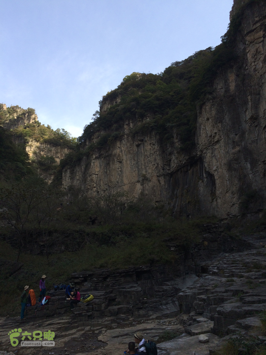 南太行：马武寨村－抱犊沟大峡谷－抱犊村－西莲九莲山穿越2015-10-03 09:28:48