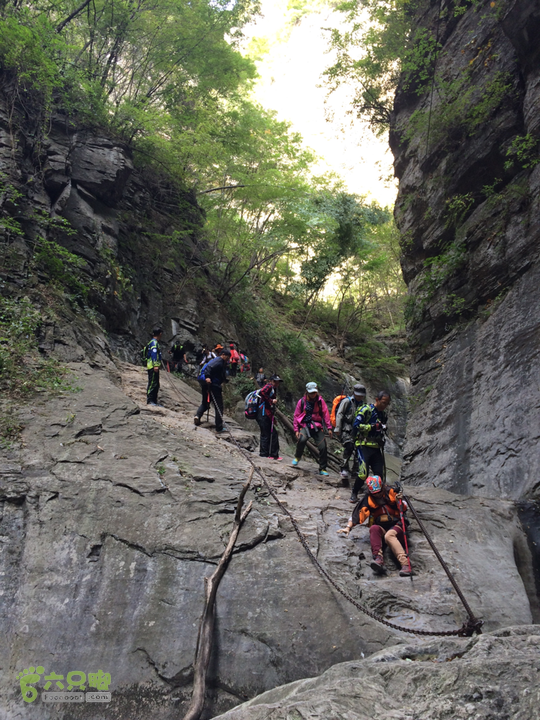 南太行：马武寨村－抱犊沟大峡谷－抱犊村－西莲九莲山穿越2015-10-03 10:11:22