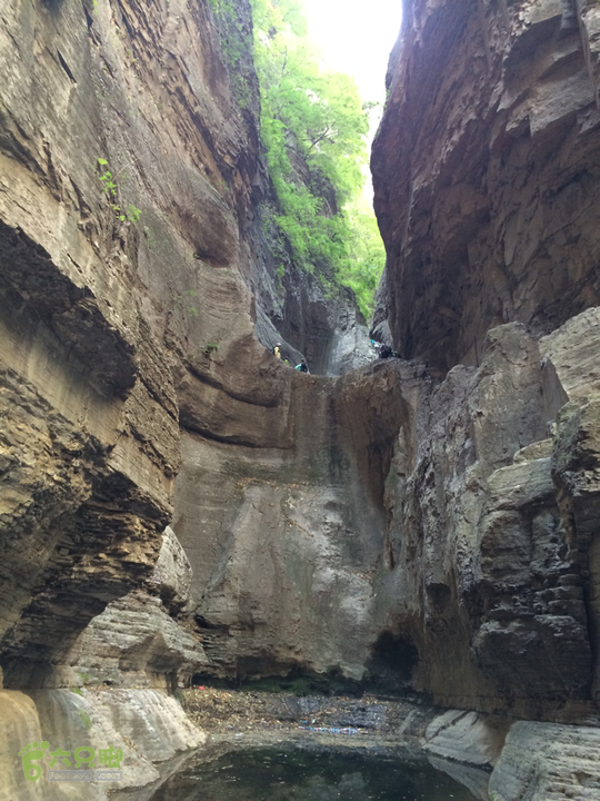 南太行：马武寨村－抱犊沟大峡谷－抱犊村－西莲九莲山穿越2015-10-03 10:19:30