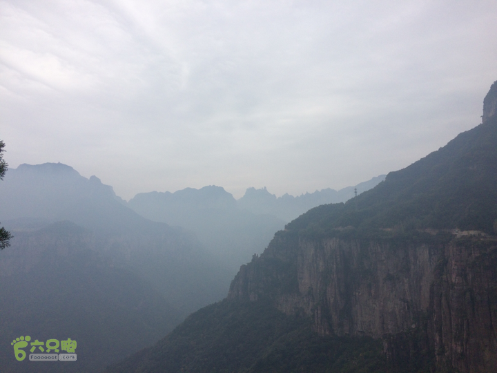 南太行：南坪村－水磨村－郭亮村－梯西坡－松树凹穿越2015-10-06 12:23:26