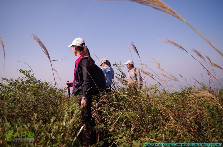 20151017-尧山北峰南峰穿乌岭水库IMGP9803