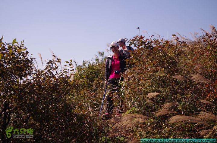 20151017-尧山北峰南峰穿乌岭水库IMGP9811