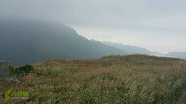 香港东涌-弥勒山-昂坪-地塘仔-东涌山顶秋色