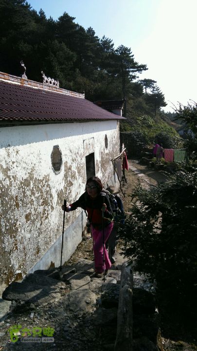 石耳山～青尖～古田山穿越2015-10-25 08:39:15