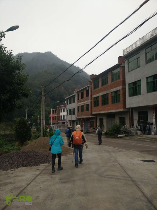 三渡溪-后渠-周坑-金坑-里岭脚-石湖坑-谏庄-石湖口环线石湖坑村