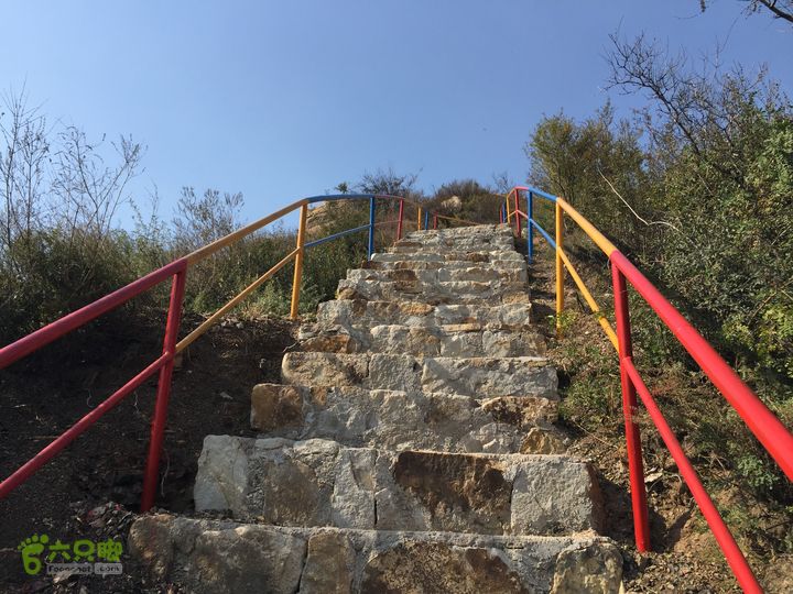 太原东山五龙城郊森林公园登山步道（完整）IMG_8736