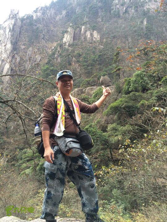 黄山：云谷寺－仙人指路－白鹅岭－黑虎松－始信峰－狮子峰－排云楼穿越IMG_2107