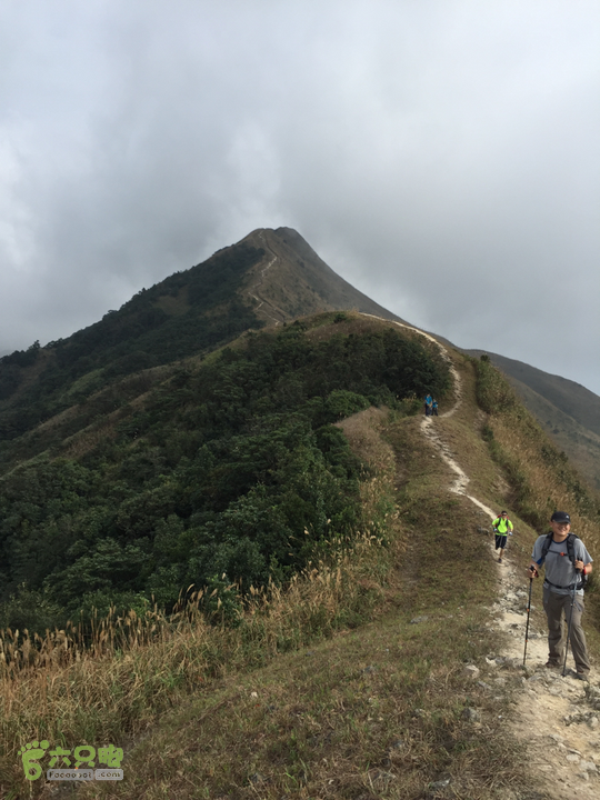 大南山龙岩寺大王庙2015-11-21 14:24:00