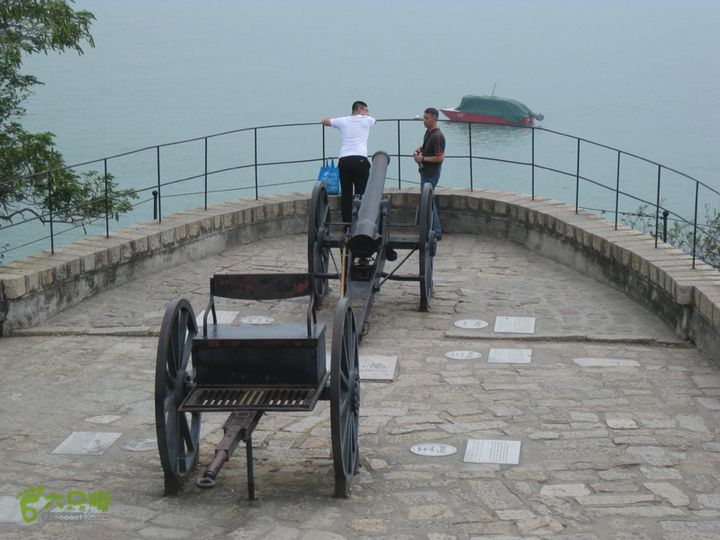2015-11-9-4福建厦门胡里山炮台-中餐购物中心IMG_1085