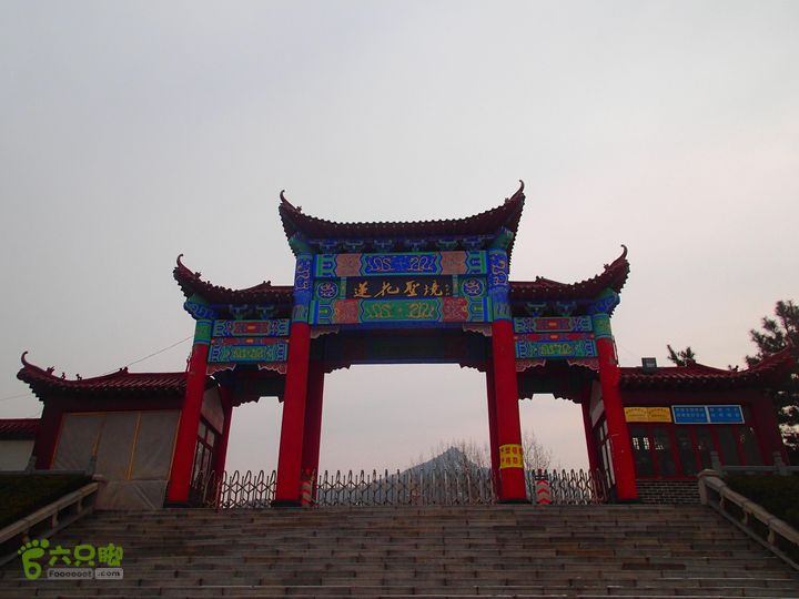 观赏冰瀑:石庙子_彩石溪-云谷禅寺_莲梗峡-莲花圣境P1300404