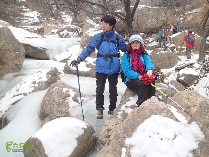 观赏冰瀑:石庙子_彩石溪-云谷禅寺_莲梗峡-莲花圣境P1300052