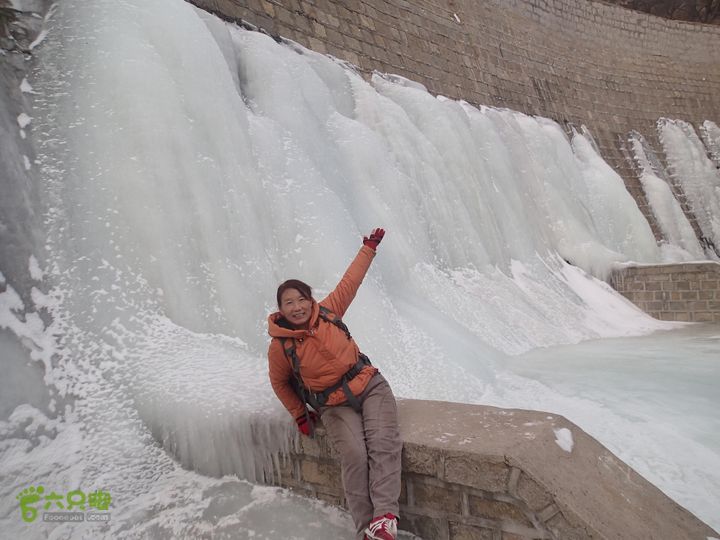 观赏冰瀑:石庙子_彩石溪-云谷禅寺_莲梗峡-莲花圣境P1300171