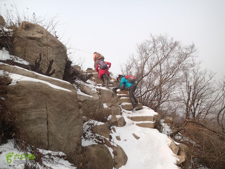 观赏冰瀑:石庙子_彩石溪-云谷禅寺_莲梗峡-莲花圣境P1300227