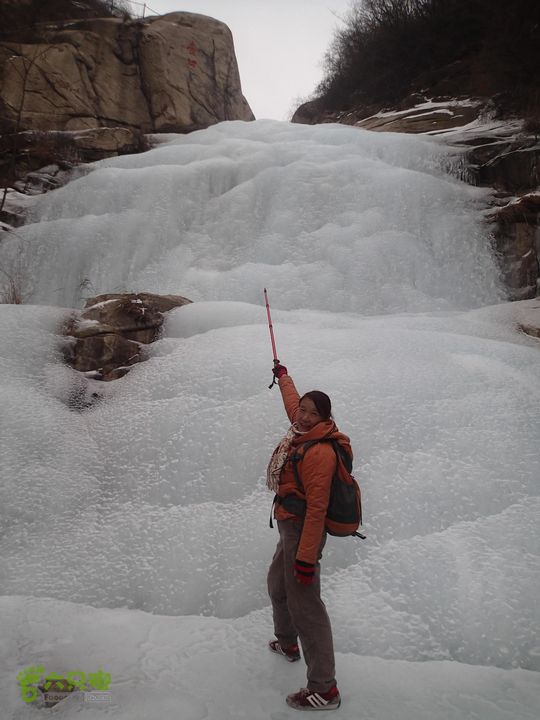 观赏冰瀑:石庙子_彩石溪-云谷禅寺_莲梗峡-莲花圣境P1300342
