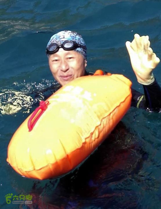 20160203-三亚湾游泳队十公里挑战鹿回头角外海域海中游