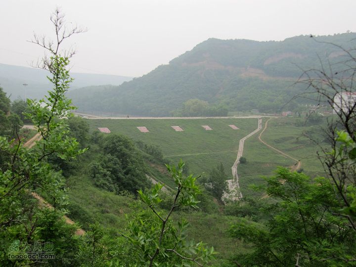 59继续骑向杨家沟水库201259杨家沟水库100副本