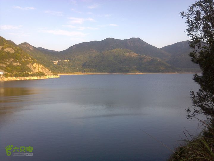 定海马岙岑港三角行岑港水库_脚印_定海区_六只脚