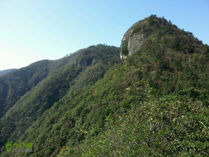 里村箭峰遮坑下塘密岩鹰岩之上本次最高点