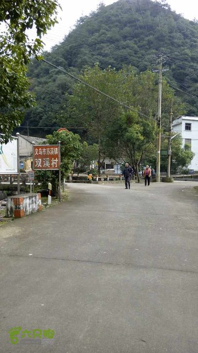 義烏市蘇溪鎮陽光新村至蘇溪鎮雙溪村後山金交椅上山路口軌跡圖